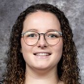 Taylor Stevens portrait